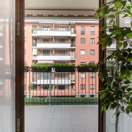 Metropolitan Gonin * Milan